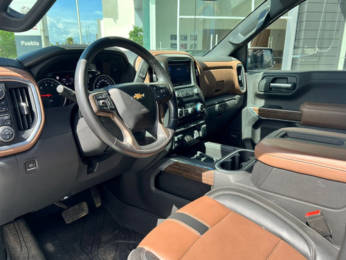 Chevrolet Cheyenne 6.2 2500 Doble Cab High Country 4x4 At