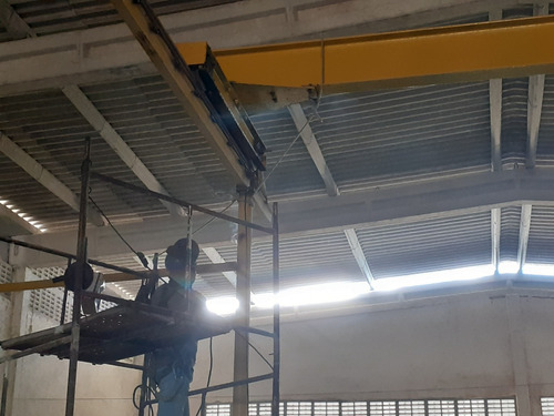 Imagem 3 de 3 de Confecção E Montagem De Ponte Rolante E Varios Tipos De Equi
