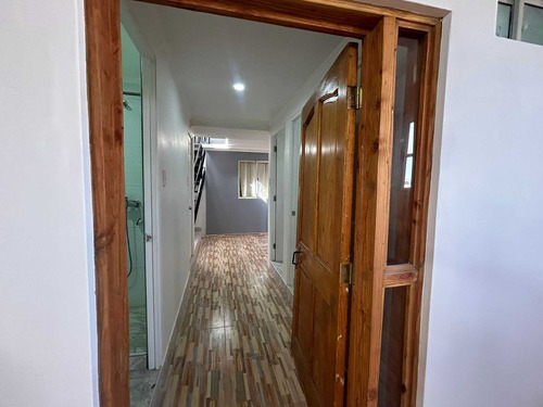 Residencial Con Galpon En Arriendo (69490)