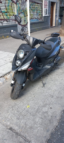 Imagen 2 de 13 de Sym Crox 125