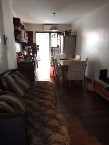 Imagen 4 de 14 de Duplex 2 Amb.y 1/2 Completo !! C/patio / Parrilla / Cochera