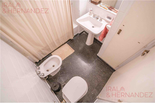 Imagen 11 de 30 de Departamento - Recoleta - Venta 3 Dormitorios 2 Dep Balcón Cochera Baulera Oportunidad Actualizar