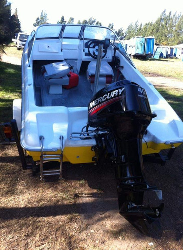 Lancha Open Brava Con Motor Hidea 40 2 T Y Tráiler