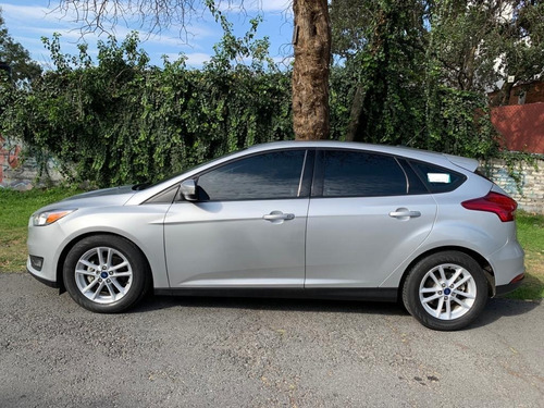 Imagen 5 de 14 de Ford Focus Hatchback Se 2017