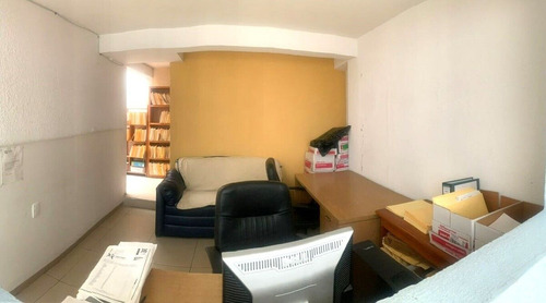 Edificio De 3 Niveles En Venta En Pensador Mexicano, Venustiano Carranza