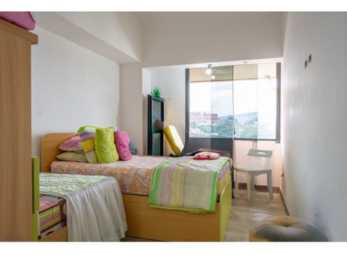 En Venta Apto 280 Mts Con Terraza Las Mesetas De Santa Rosa