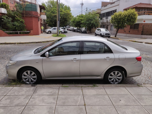 Toyota Corolla Xli 1.8 6mt