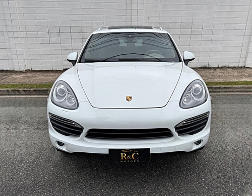 Porsche Cayenne 4.8 V8 S 5p