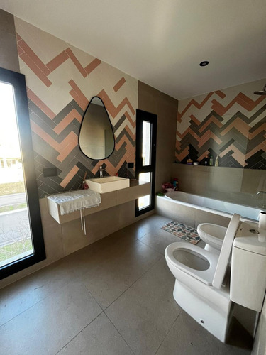 Casa A La Venta Barrio Cruz Del Sur