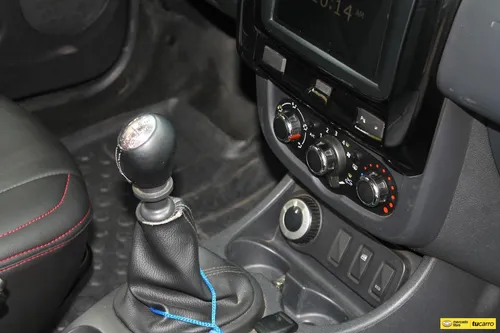 Renault Duster 2.0 Dynamique/ Intens 4x4 Mt