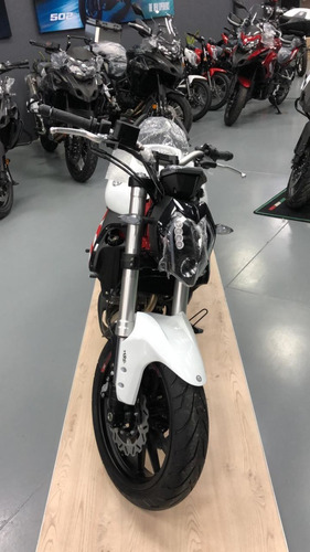 Imagen 5 de 21 de Benelli 302 S