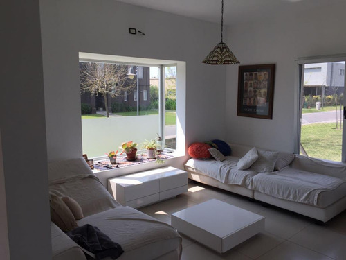 Imagen 2 de 8 de Casa - Nordelta Tigre