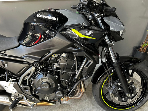 Kawasaki Z650 Abs 2024 - Único Dono - Revisões Em Concess.