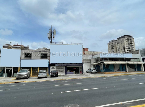 D  Terreno En Venta En Altamira Sur 1095 M2 Actualmente Dividido Por 4 Locales Totalmente Funcionales. Zonificación R3-pc2 Atencion Inversionistas.