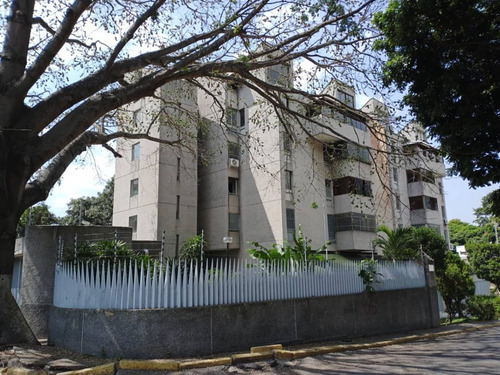 Vendo En Urb. Horizonte, Amplio Y Agradable Ph