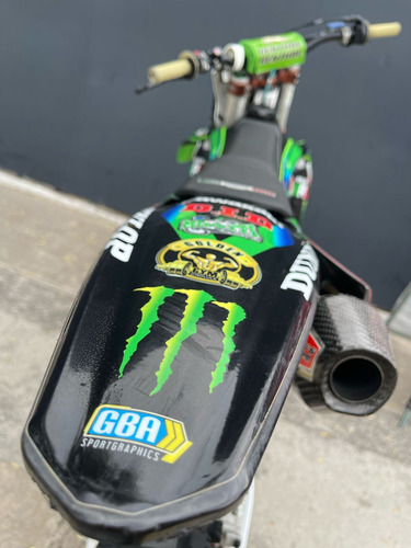 Kawasaki Cross 250f