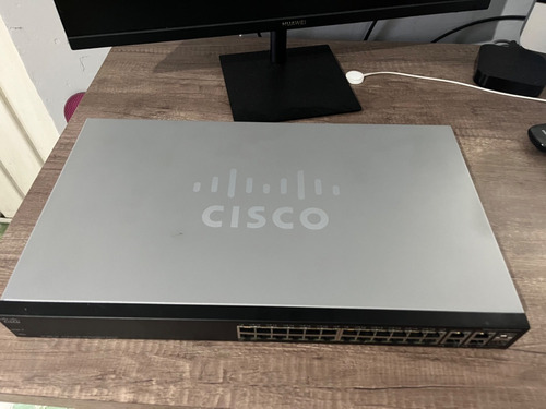 Switch Cisco Sf300-24 Small Business (Usado)