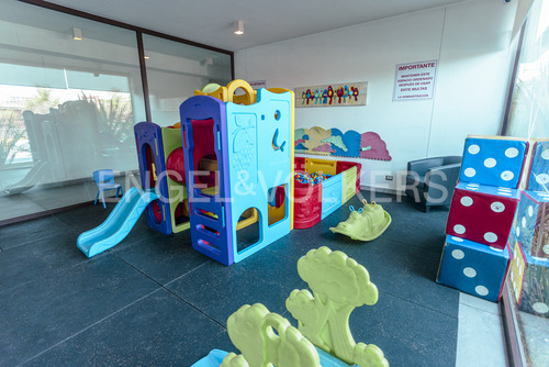 Cerca Del Mall Sport