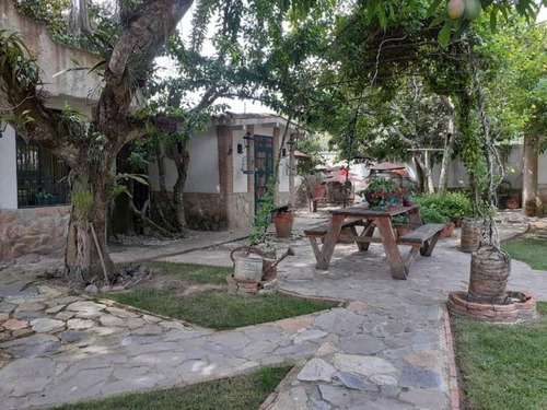 Imagen 7 de 7 de Bella Casa De Estilo Rustico En Naguanagua Foc-1066