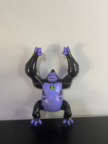 Boneco Ben 10 Macaco Aranha Supremo Dna Alien Heros (Usado)