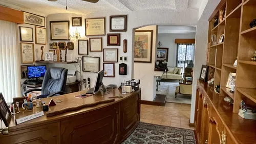 Casa De Una Planta En Renta En Álamos Primera Sección, En Condominio