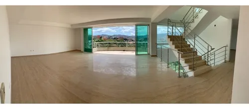 Vendo Ph 680m2 Los Chorros