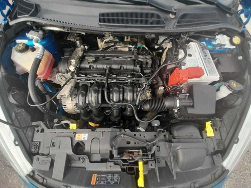 Imagen 15 de 15 de Ford Fiesta 1.6 4p Titanium (kd) 2015