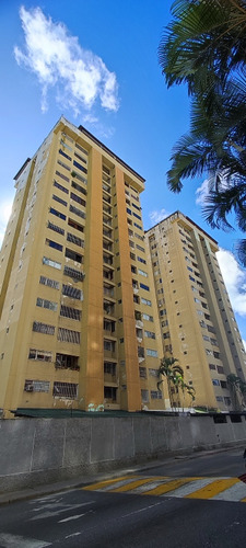 Excelente Apartamento En Venta Urb. Guaicay. K.m.