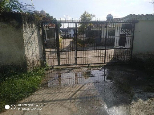 Imagen 28 de 28 de En Venta Hermoso Townhouse En Rio Chico Urbanizacion La Popita