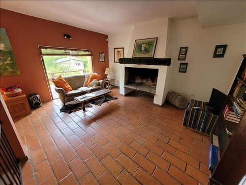 Imagen 3 de 29 de Hermosa Casa En 3 Niveles A 300 M Del Mari