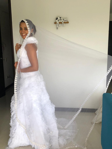 Vestido De Novia Única Dueña, En Buen Estado Y Fabricado Man