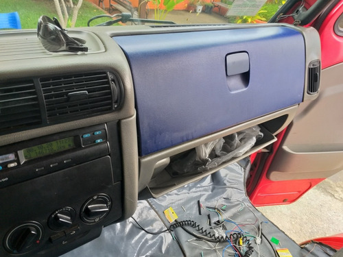 Volkswagen 13180 Work