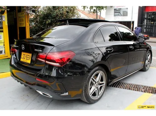 Mercedes Benz A200 1.4 Amg Sedan 2023