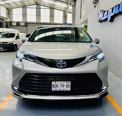 Toyota Sienna 3.5 Xle Piel At