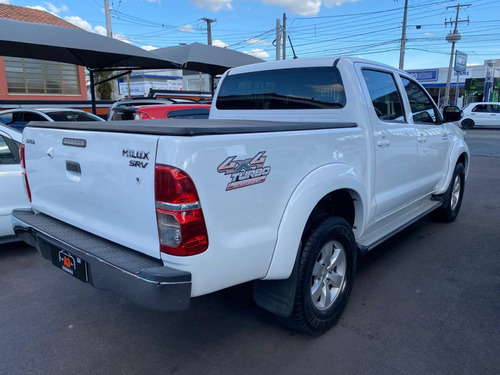 Toyota Hilux 3.0 SRV TOP 4X4 CD 16V TURBO INTERCOOLER DIESEL 4P AUTOMÁTICO