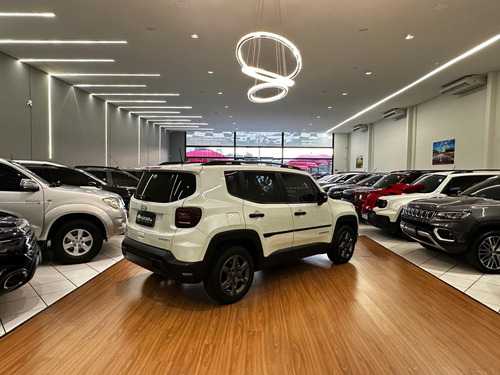 Jeep Renegade Sport T270 1.3 TB 4x2 Flex Aut.