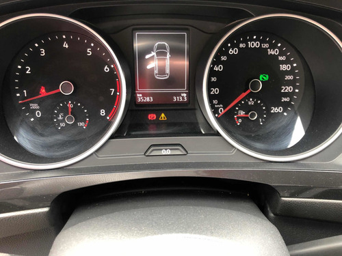 Imagen 10 de 15 de Volkswagen Tiguan 2019 1.4 Trendline At