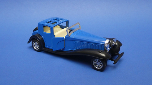 Carritos Clásicos De Metal , Escala 1:32 X 6 Unidades . (Usado)