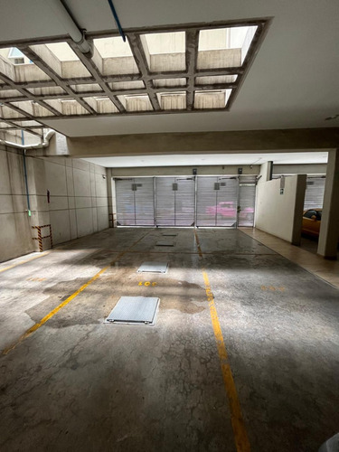 Penthouse Ubicadisimo 2 Plantas Roof Privado Elevador A Una Cuadra Foro Sol Dos Estacionamiento Solo 10 Deptos