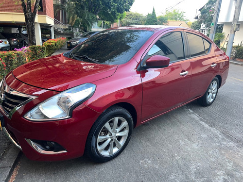 Nissan Versa 1.6 Advance