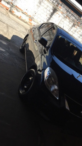 Imagem 1 de 8 de Nissan Versa 2012 1.6 16v Sv Flex 4p