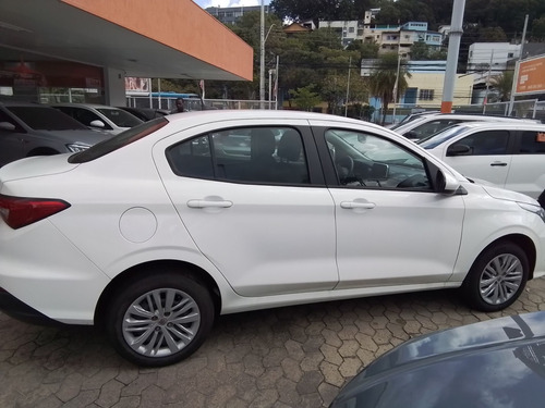Fiat Cronos 1.3 FIREFLY FLEX DRIVE MANUAL