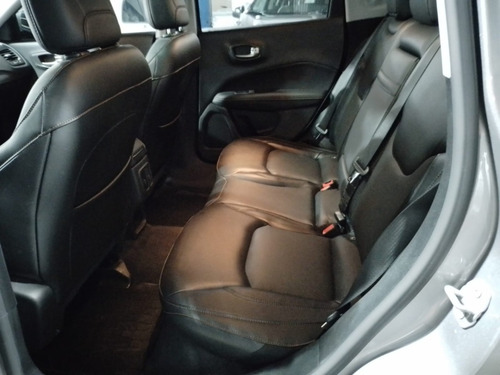 Imagen 7 de 25 de Jeep Renegade 2023 H