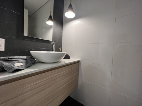 Imagen 4 de 10 de Venta Apartamento De 1 Dormitorio En Sky Punta Carretas