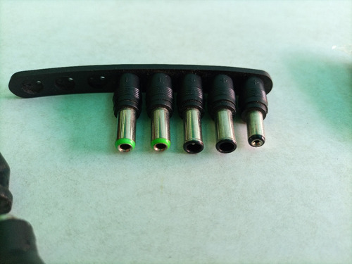 Imagen 8 de 10 de Puntas De Adaptadores De Corriente De Laptop