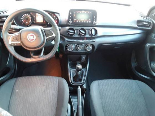 Imagem 3 de 14 de Fiat Cronos 1.3 Firefly Flex Drive Manual