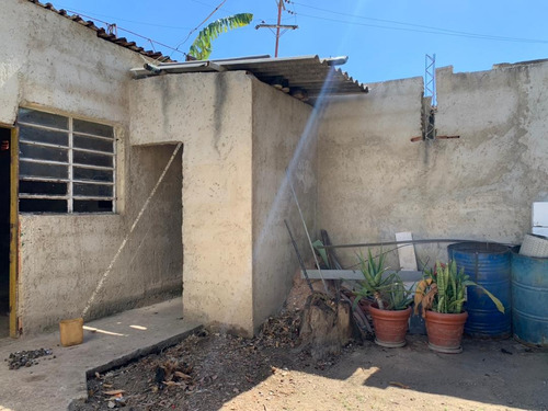 Se Vende Galpón Cercado En Zona Industrial Carabobo (bello Monte) C-8590