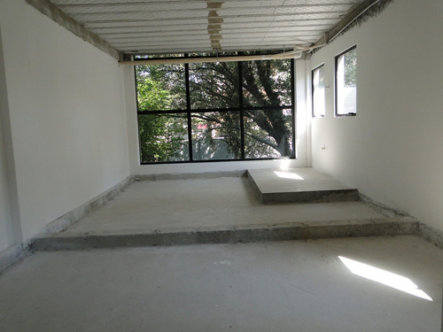 Imagem 22 de 30 de Comercial Para Alugar Com 890m² Por R$ 16.900,00 No Bairro São Francisco - Curitiba / Pr - Prl0002