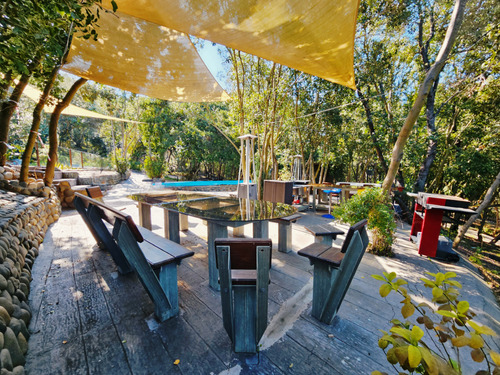 Hermosa Parcela Con Casa, Incluye Piscina, Sauna Y Tinaja.