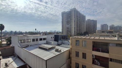 Departamento En Venta De 3 Dorm. En Santiago